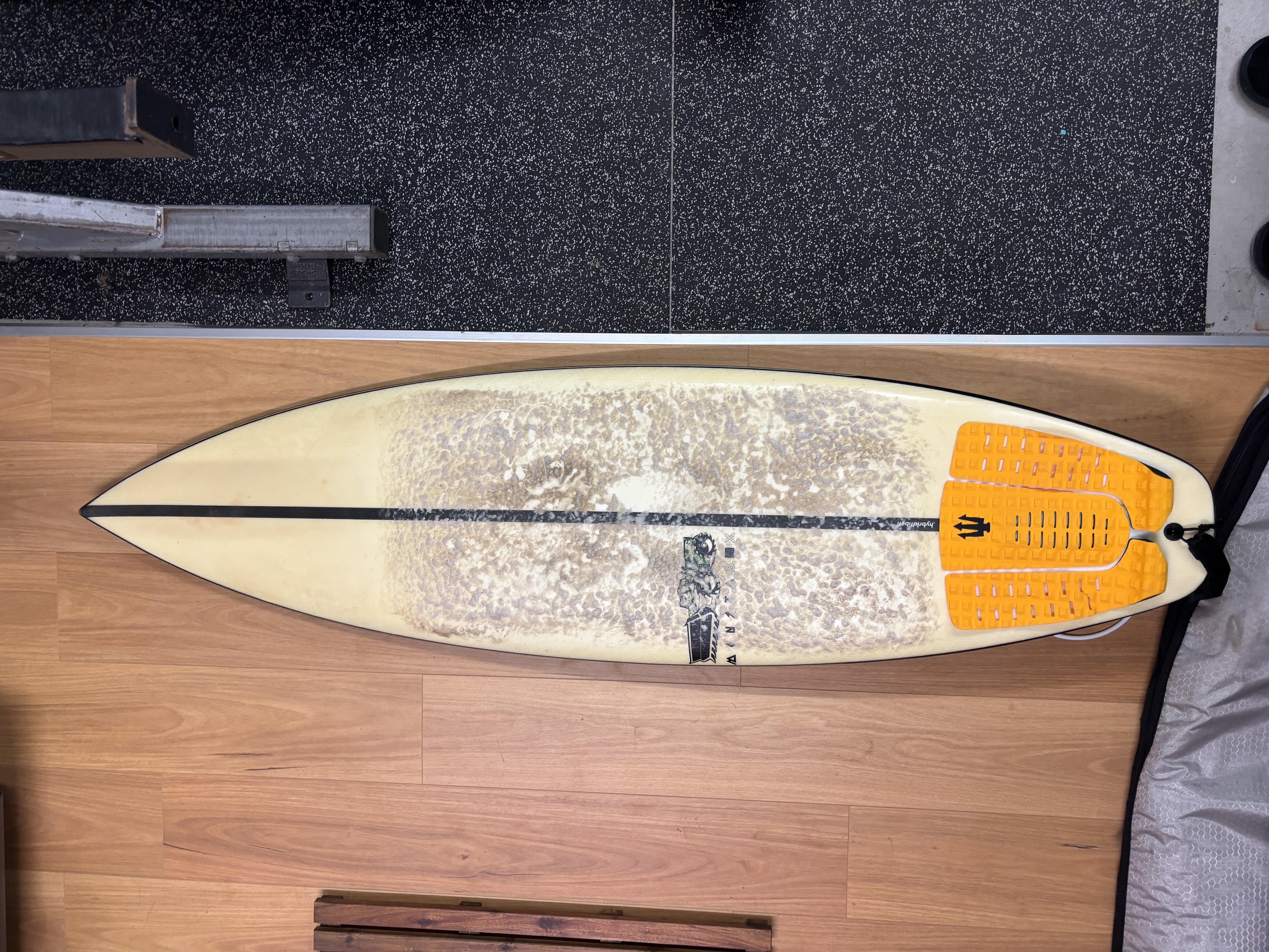 5'11" JS Industries Monsta Box photo